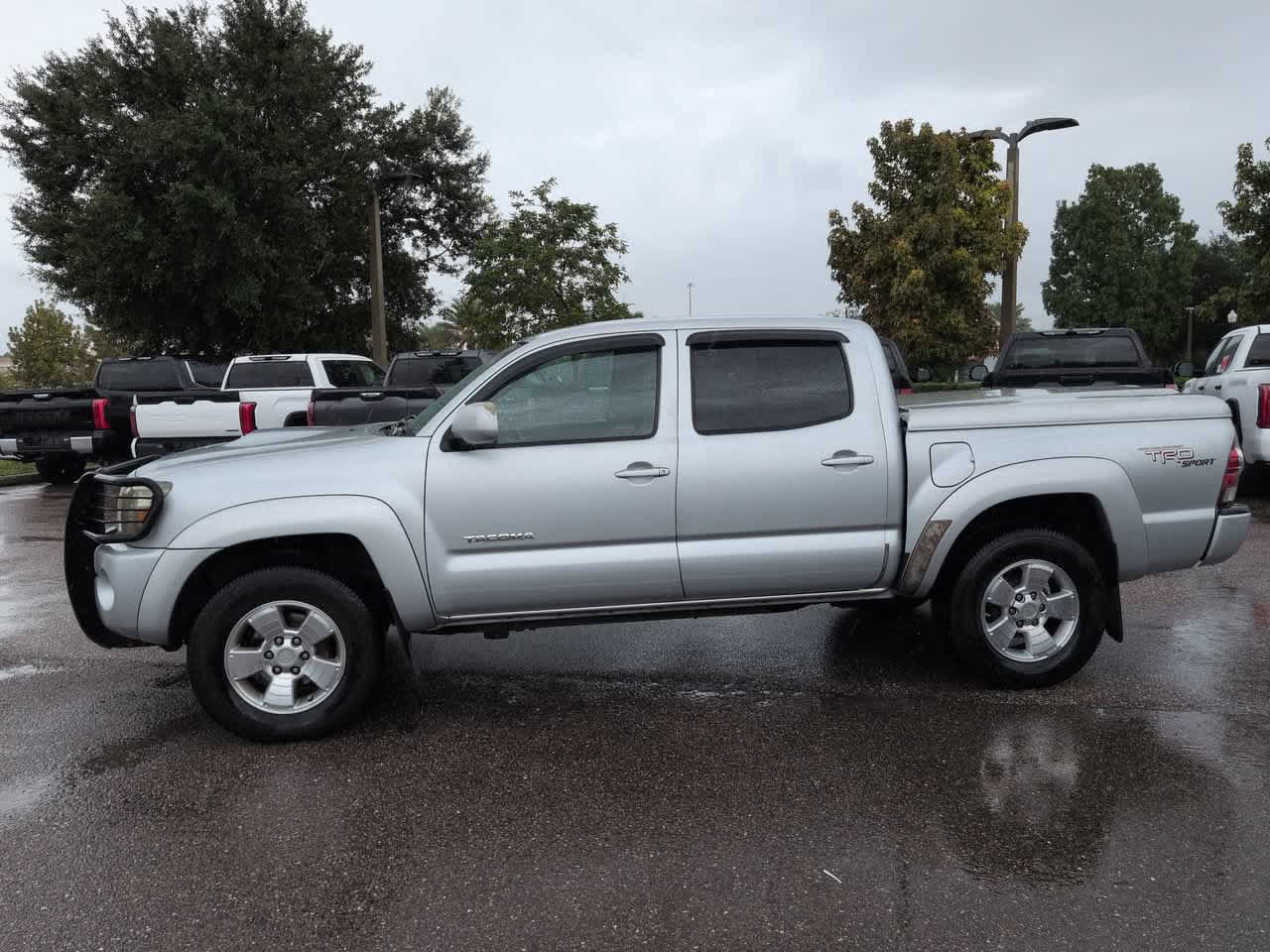 Used 2010 Toyota Tacoma 4x4 Double Cab image 3