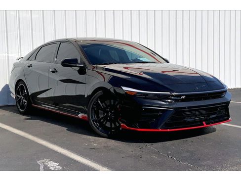 Used 2025 Hyundai Elantra N image 29