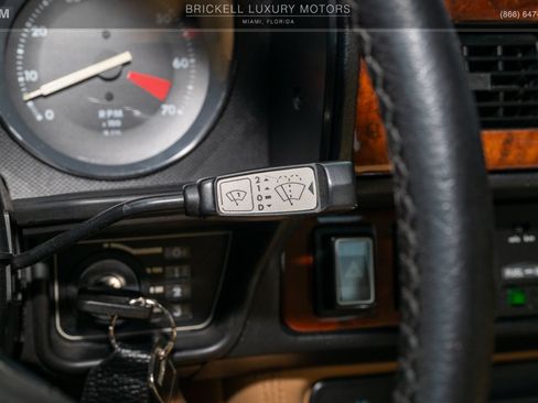 Used 1987 Jaguar XJS V12 Coupe RWD image 24