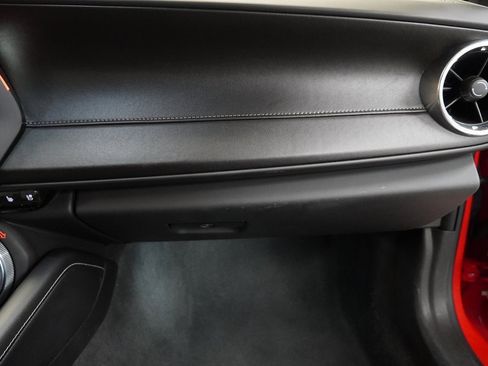 Used 2017 Chevrolet Camaro SS image 28