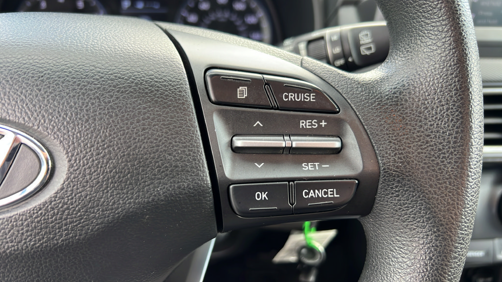 Used 2018 Hyundai Kona SE AWD/4WD image 17