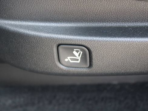 Used 2023 Kia Sorento S w/ Panoramic Sunroof Package AWD/4WD image 27