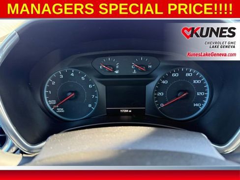 Used 2018 Chevrolet Equinox LS image 37