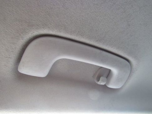 Used 2022 Hyundai Venue SEL image 28