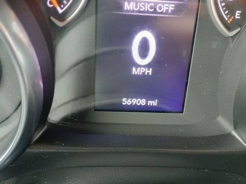 Used 2022 Jeep Wrangler Sport AWD/4WD image 21