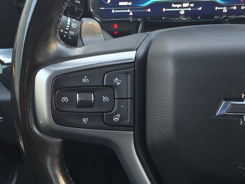 Used 2024 Chevrolet Silverado 1500 LT Trail Boss w/ LT Trail Boss Premium Package AWD/4WD image 13