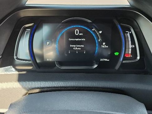 Used 2021 Hyundai Ioniq Limited FWD image 19