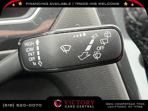 Used 2022 Volkswagen Tiguan SEL R-Line image 42