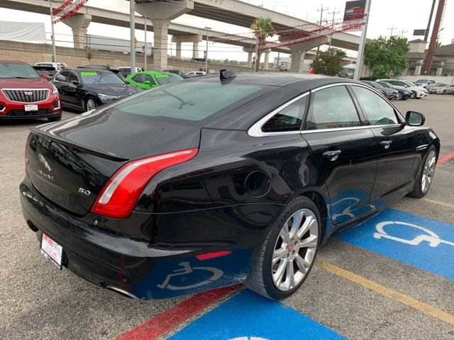 Used 2019 Jaguar XJ Supercharged RWD image 4