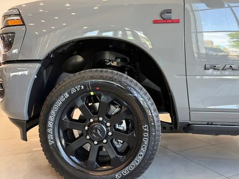 New 2026 RAM 2500 Laramie AWD/4WD image 10