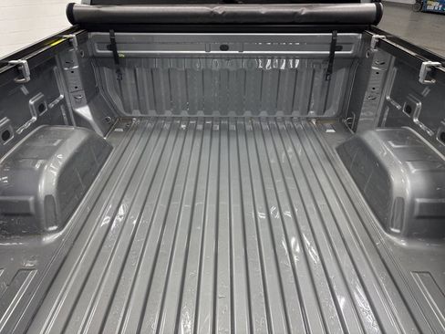 Used 2023 Chevrolet Silverado 1500 LT image 36