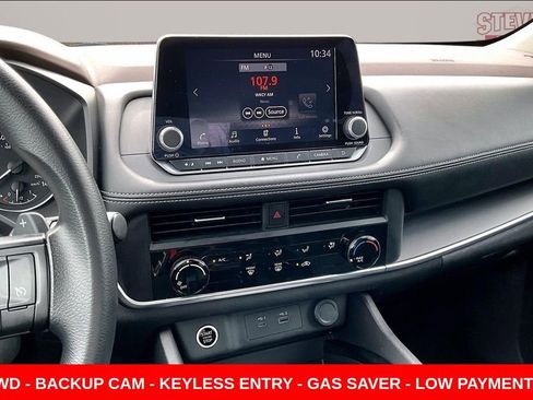 Used 2023 Nissan Rogue S image 9