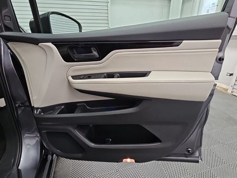 New 2026 Honda Odyssey Touring image 41