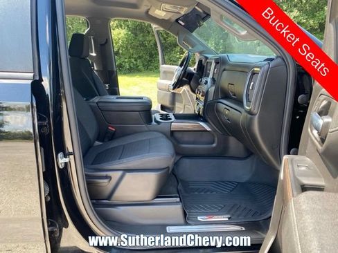 Used 2021 Chevrolet Silverado 1500 LT Trail Boss w/ LPO, Dark Essentials Package AWD/4WD image 19