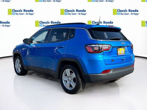 Used 2022 Jeep Compass Latitude FWD image 5