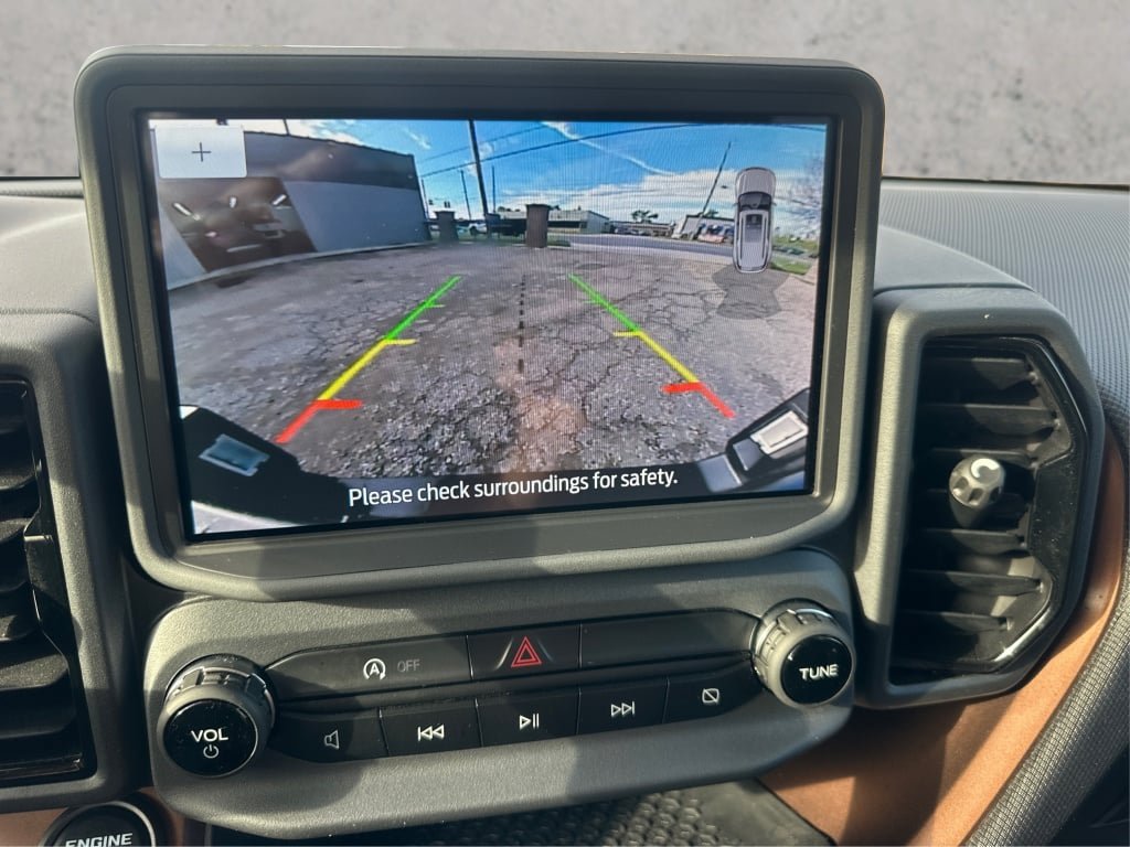 Used 2024 Ford Bronco Sport Outer Banks w/ Tech Package AWD/4WD image 32