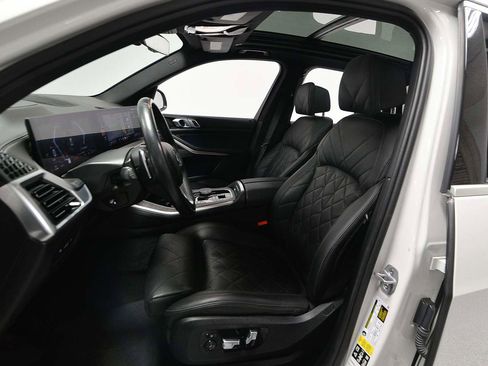 Used 2024 BMW X5 xDrive40i image 8