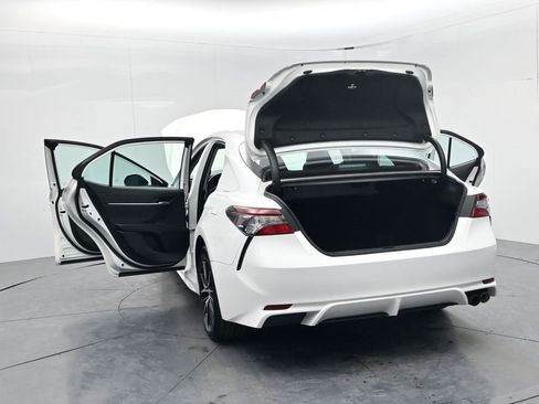 Used 2023 Toyota Camry SE w/ Audio Upgrade Package image 62