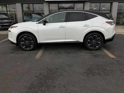New 2026 Nissan Murano Platinum w/ Cargo Package image 3