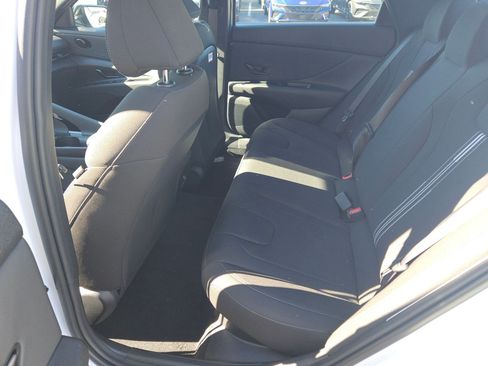 New 2026 Hyundai Elantra SEL FWD image 13