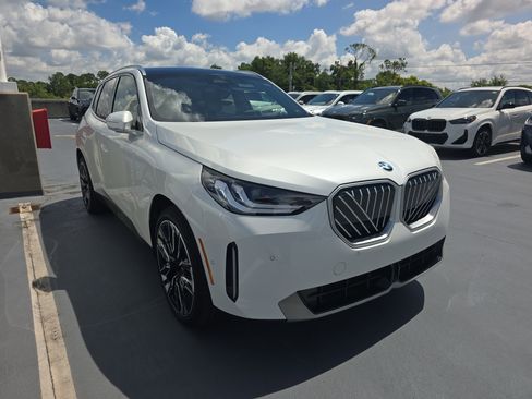 Certified 2026 BMW X3 xDrive30i w/ Convenience Package AWD/4WD image 1
