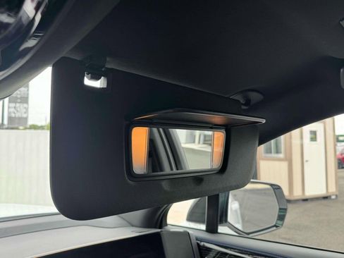 Used 2025 Cadillac Escalade IQ Luxury 1 image 27