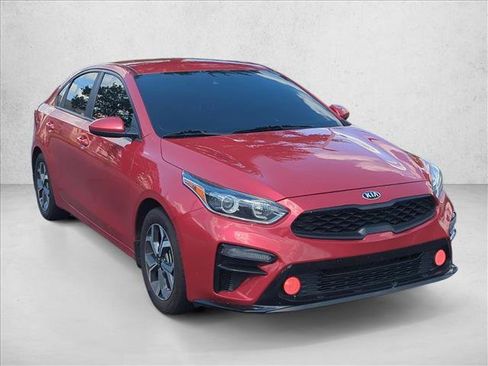 Used 2021 Kia Forte LXS FWD image 3