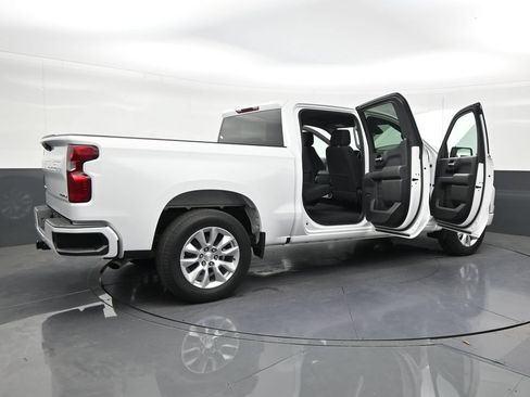 Used 2022 Chevrolet Silverado 1500 Custom RWD image 27