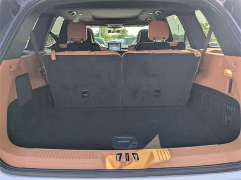 Used 2024 Lincoln Aviator Black Label w/ Dynamic Handling Package image 33