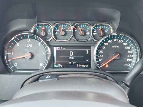 Used 2015 Chevrolet Tahoe LT w/ Luxury Package RWD image 16