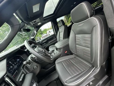 Used 2024 GMC Sierra 1500 AT4X AWD/4WD image 15