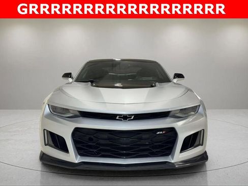 Used 2018 Chevrolet Camaro ZL1 image 19