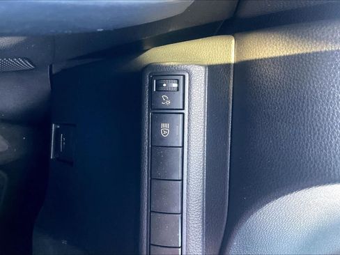 Used 2024 Toyota Corolla SE FWD image 33