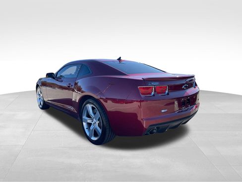 Used 2010 Chevrolet Camaro SS image 8