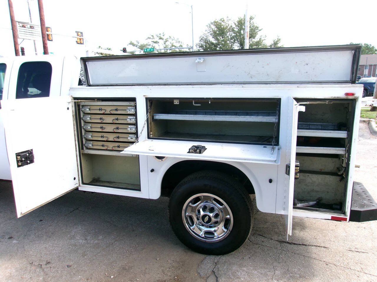 Used 2013 Chevrolet Silverado 2500 W/T AWD/4WD image 7
