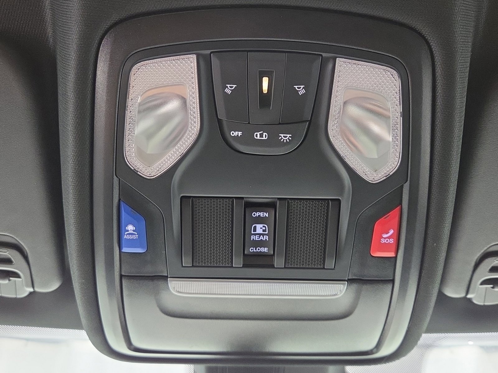 Used 2026 RAM 1500 Warlock AWD/4WD image 23