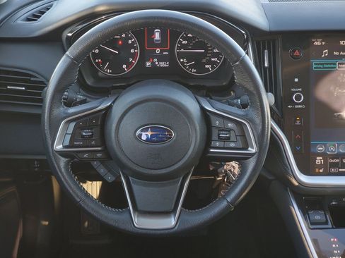 Used 2020 Subaru Outback Premium image 30