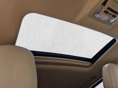 Used 2015 Toyota Highlander XLE AWD/4WD image 18