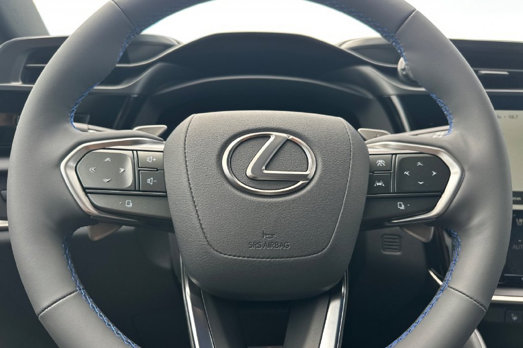 New 2026 Lexus RZ 450e AWD w/ Luxury Package image 23