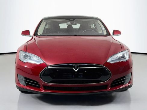 Used 2015 Tesla Model S 70D AWD/4WD image 2