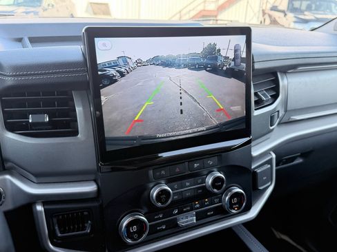 Used 2024 Ford Expedition Max XLT AWD/4WD image 18