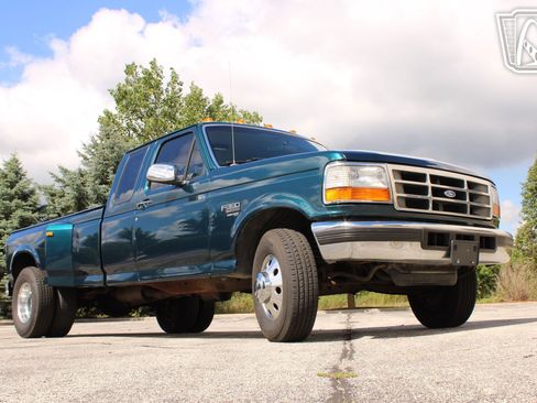 Used 1996 Ford F350 2WD SuperCab DRW image 38