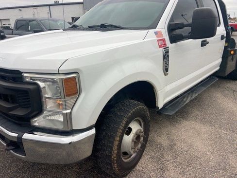 Used 2021 Ford F350 XL w/ Power Equipment Group image 2