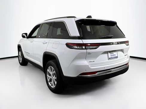 Used 2022 Jeep Grand Cherokee Limited image 7