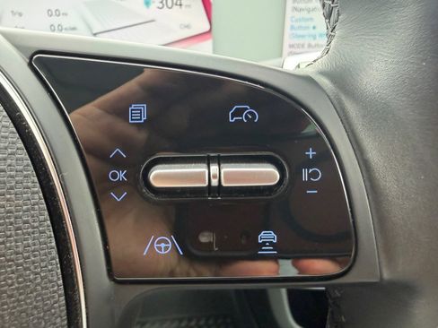 Used 2023 Hyundai Ioniq 5 Limited image 17