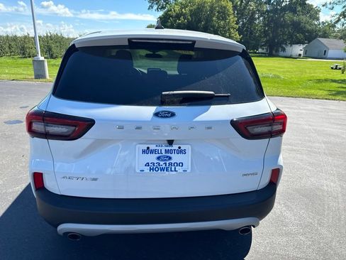 Used 2023 Ford Escape Active AWD/4WD image 6