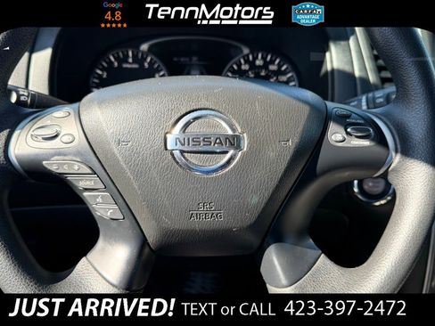 Used 2018 Nissan Pathfinder S image 15