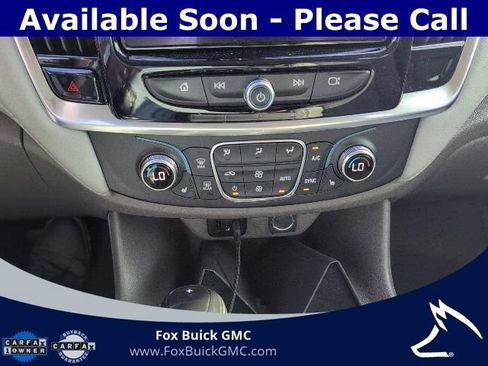 Used 2019 Chevrolet Traverse LT w/ LT Premium Package AWD/4WD image 14