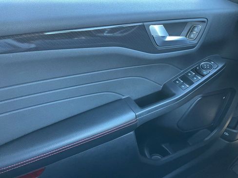 Used 2024 Ford Escape ST-Line w/ Tech Pack #1 image 45