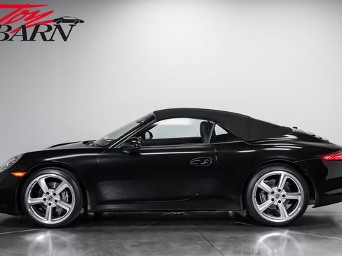 Used 2016 Porsche 911 Carrera Black Edition RWD image 10
